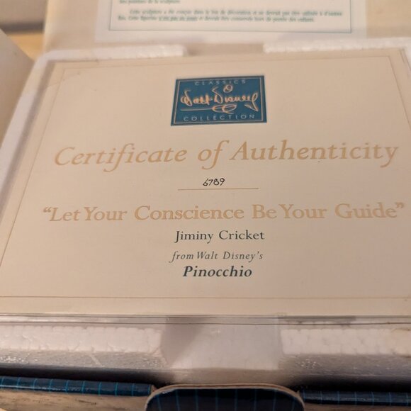 Rare WDCC Jiminy Cricket "Let Your Conscience Be Your Guide" from Pinocchio - Picture 9 of 12